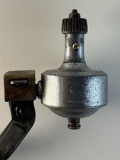 Dinamo Dansi Devil Baby anni