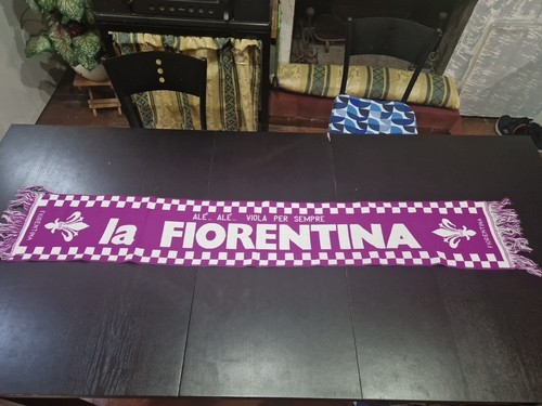 Sciarpa fiorentina - sciarpa, la