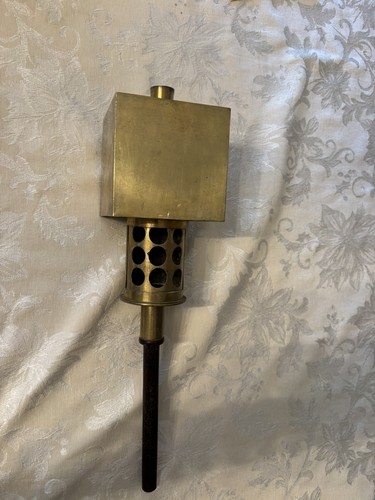 Antica torcia quadrata - , ottone