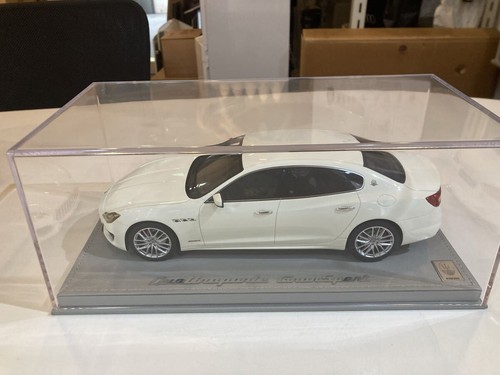 Oggetto stoccaggio maserati - di,