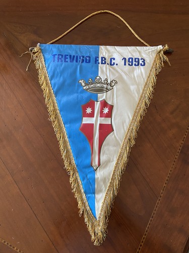 Gagliardetto treviso fbc - treviso, 1993