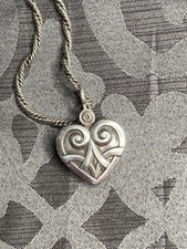 Collana medaglione cuore