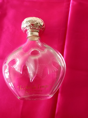 Nina ricci lalique flacon - nina,