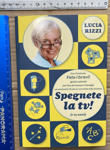 Lucia rizzi spegnere tv - rizzi, la