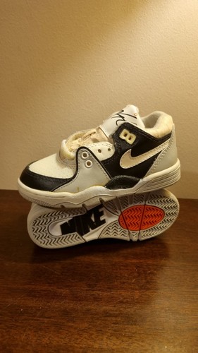 Nike kid flight 1989 - kid,