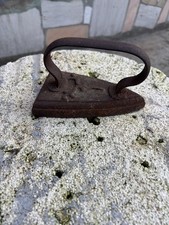 Antico ferro da stiro a