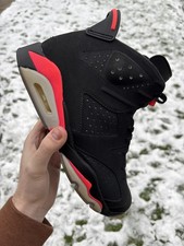 Taglia 10,5 - Jordan 6 Retro