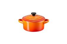 Le Creuset Mini cocotte