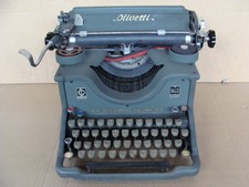 OLIVETTI M40 MACCHINA DA SCRIVERE VINTAGE COLORE MILITARE