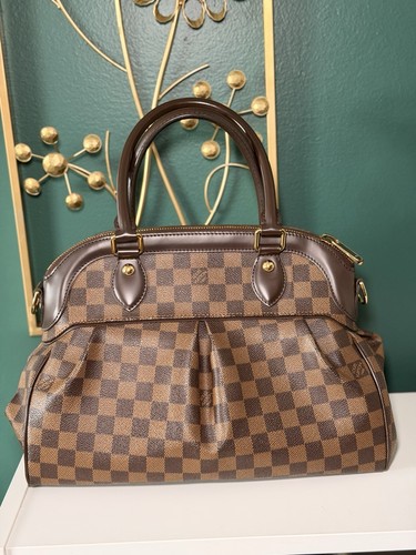 Louis vuitton trevi shoulder - vuitton,