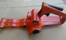 IMPUGNATURA DX SERBATOIO CARBURANTE MOTOSEGA HUSQUARNA 136 USATO