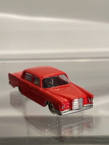 Lego mercedes 220 s - 1:87,