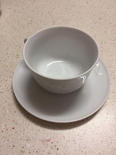 Tazza con piattino - , ceramica