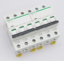 2x Fusibili automatici Schneider Electric iC65N C16 interruttore di protezione linea 16A 3p