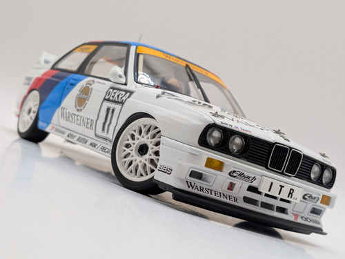 Autoart millennium bmw - 1/18, m3