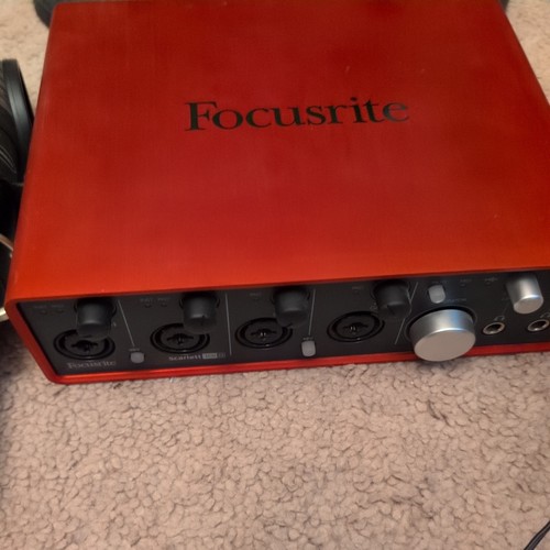 Focusrite scarlett 18i8 - focusrite,