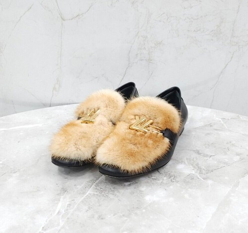 Louis vuitton mink uppercase - louis,
