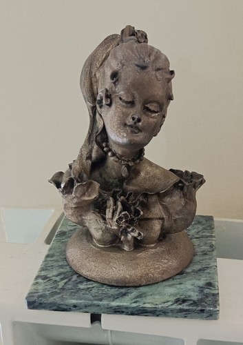 Statua busto vintage fanciulla - busto,