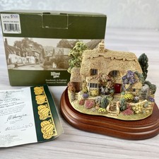 Lilliput Lane L2712 Sowing The Seeds 18th Anniversary Collectors Deed Box Plinth