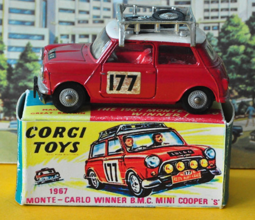 Corgi toys 339 - corgi,
