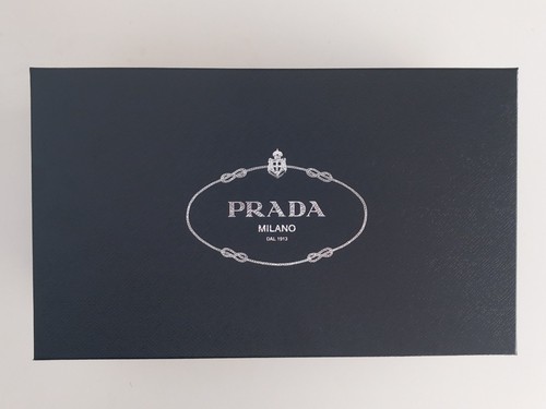 Prada empty box scatola vuota - prada,