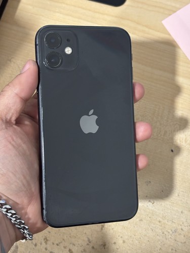 Apple iphone 128gb at - 11,