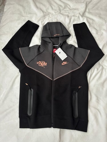 Nike tech - tech,