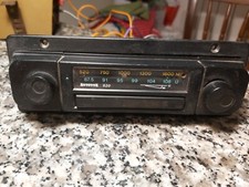 AUTORADIO AUTOVOX CON FM FUNZIONANTE PERFETTAMENTE OTTIMO PER AUTO EPOCA FIAT.
