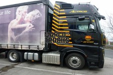 Foto camion Mercedes-Benz