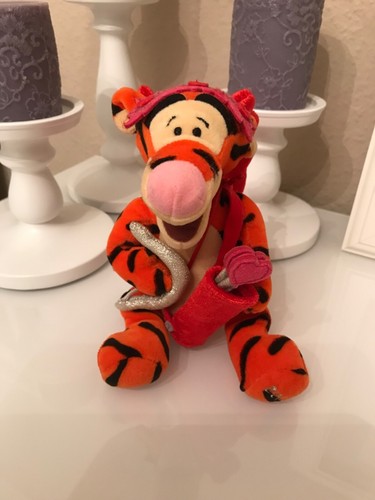 Disney store winnie - pooh, tigre