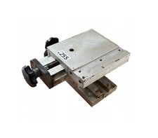 NrE255 morsa a macchina tavolo