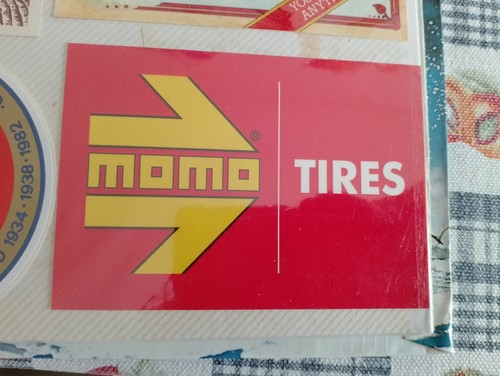 Adesivo momo tires cm - momo,