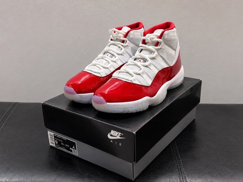 Nike air jordan retro - air,