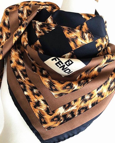 Sciarpa seta grande fendi - di,