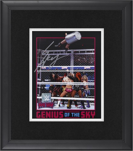 Foto iyo sky wwe incorniciata - iyo,