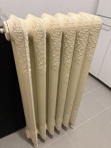 Termosifone antico decorato - , in