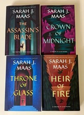 Sarah J Maas Book Lot of 4