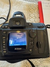 Nikon D70S Digital Reflex + 18-70 mm + 2 Batterie + Caricabatterie