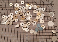 Lotto di 75 bottoni vintage