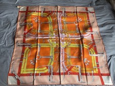 Autentica sciarpa Hermes Carre