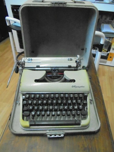 Macchina scrivere olympia - macchina,