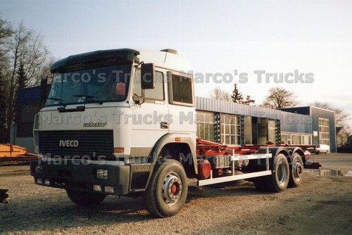Foto camion iveco - camion,