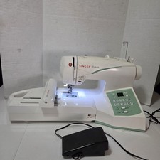 Macchina da cucire ricamo