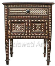 Comodino indiano madreperla