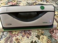 Folletto Lavavetri VG100 Usato Pochissimo Comprensivo Di Suo Manico Telescopico