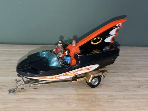 Corgi 107 batman - 107,