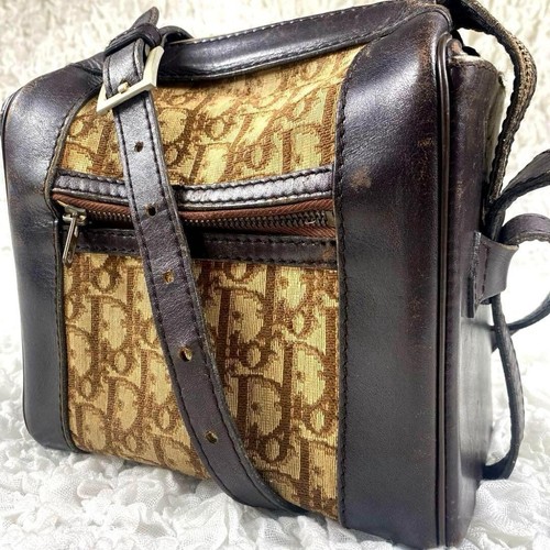 Borsa tracolla christian - a,