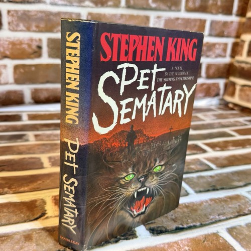 Pet sematary stephen king - sematary,