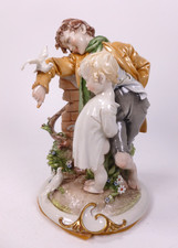FIGURINA CAPODIMONTE "I