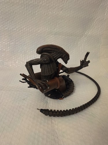Sideshow alien bust figure - sideshow, 3